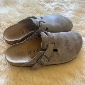 Birkenstock Boston Oiled Leather Clog - Tobacco Brown